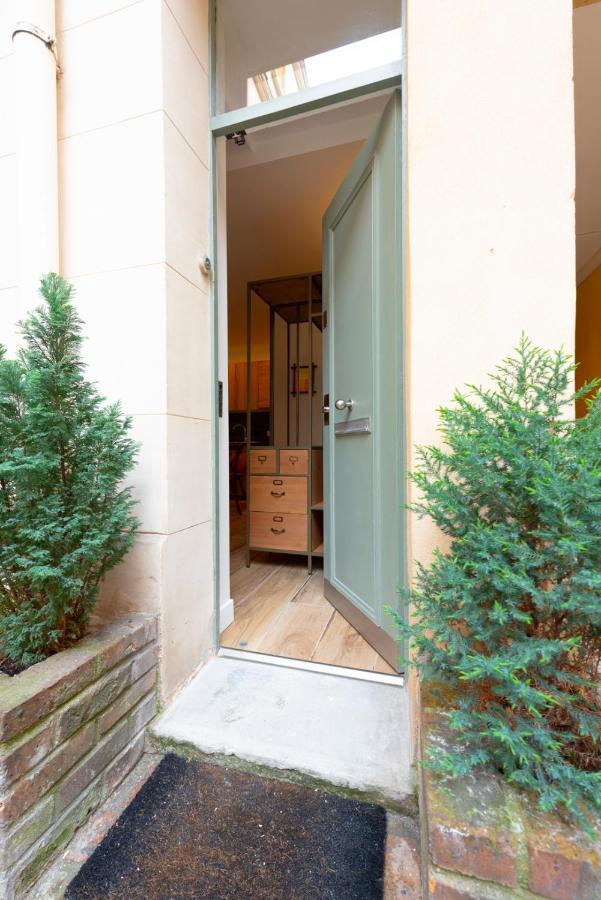 Au Pied De La Tour Appartement Parijs Buitenkant foto